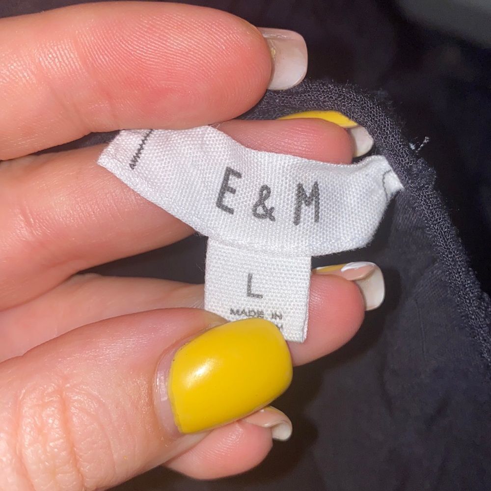 ✨ E&M Button Front Dress✨ - Picture 8 of 8